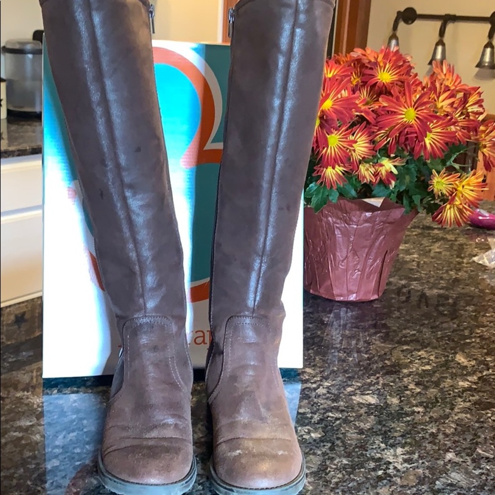 Bare Trap Brown Boots 7M - Gently Used